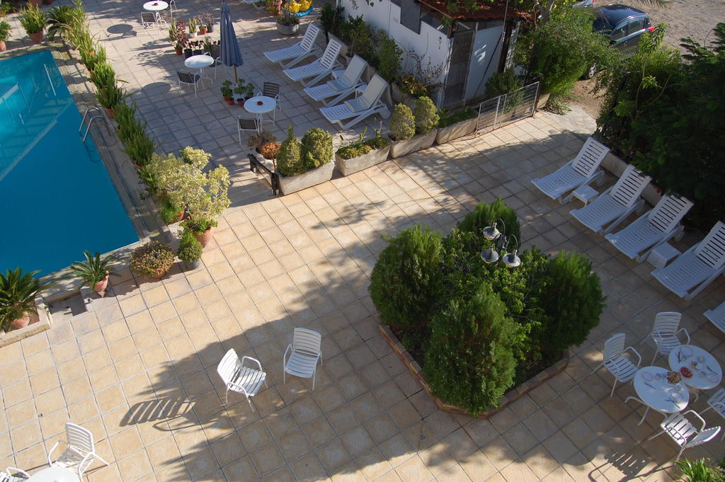 Nicos & Olympia Apartments Polis Екстер'єр фото