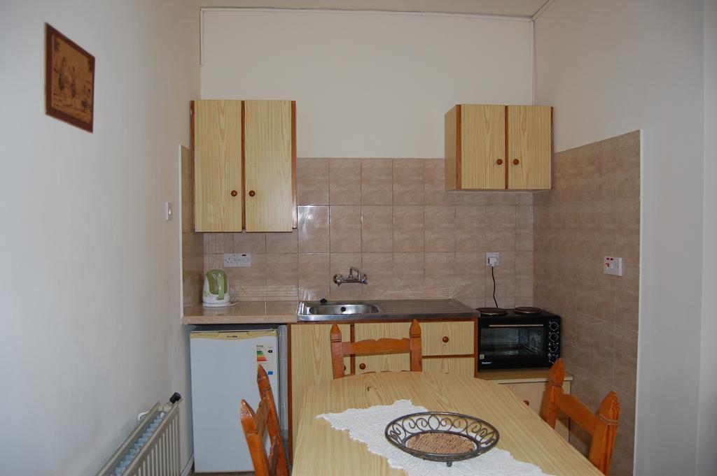 Nicos & Olympia Apartments Polis Екстер'єр фото